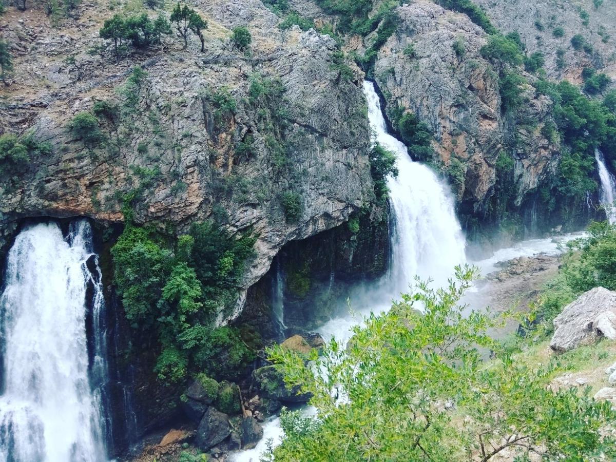 Kapuzbasi Selalesi Bastuerk Dinlenme Tesisleri Hotel Büyükçakır Exterior foto