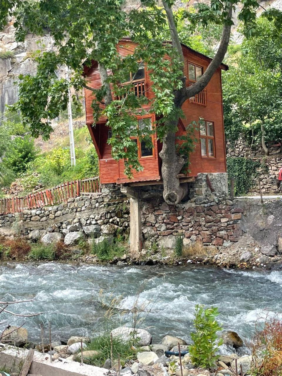 Kapuzbasi Selalesi Bastuerk Dinlenme Tesisleri Hotel Büyükçakır Exterior foto